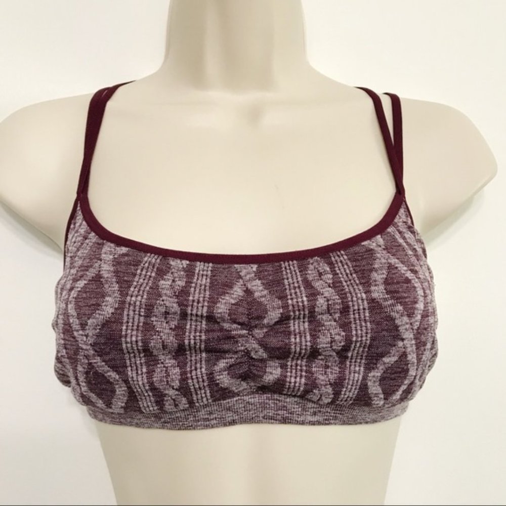 Victoria's Secret Seamless Knit Strappy Bralette M